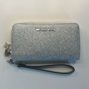 Michael Kors Silver Sparkle Wristlet Wallet Clutch